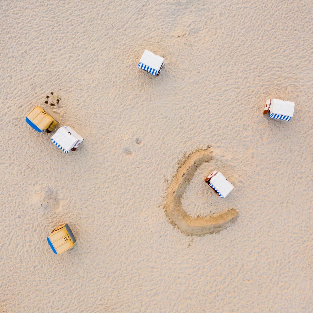 Strand nach Regen